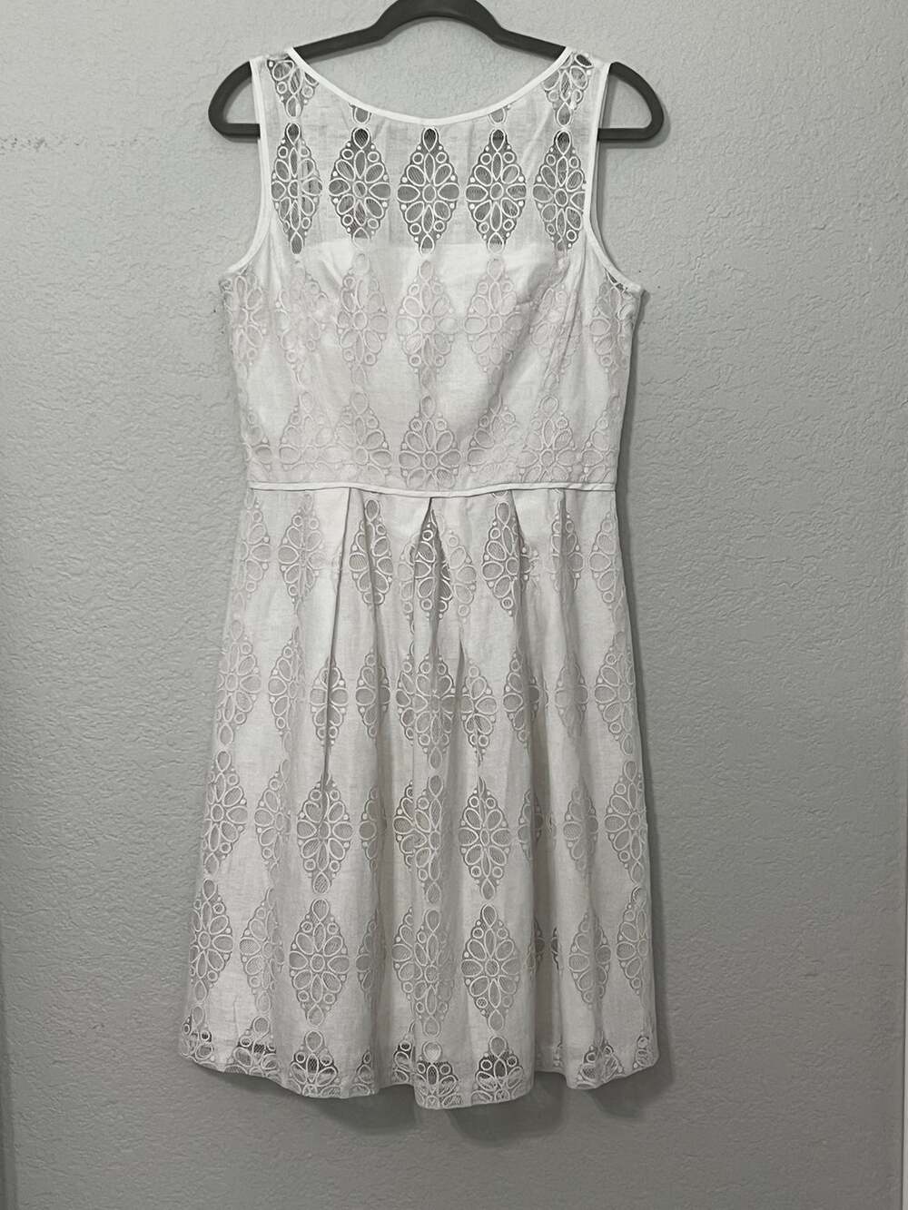 White Burnout Eyelet Lace Midi Dress Sz 12 Sleeveless Fit&Flare Bridal Cocktail